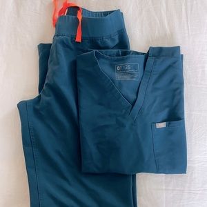 Figs dark teal scrub set, size medium, excellent condition